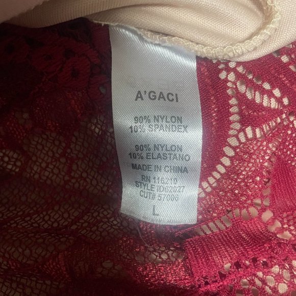 Garnet Red Lace Mini - Picture 4 of 4